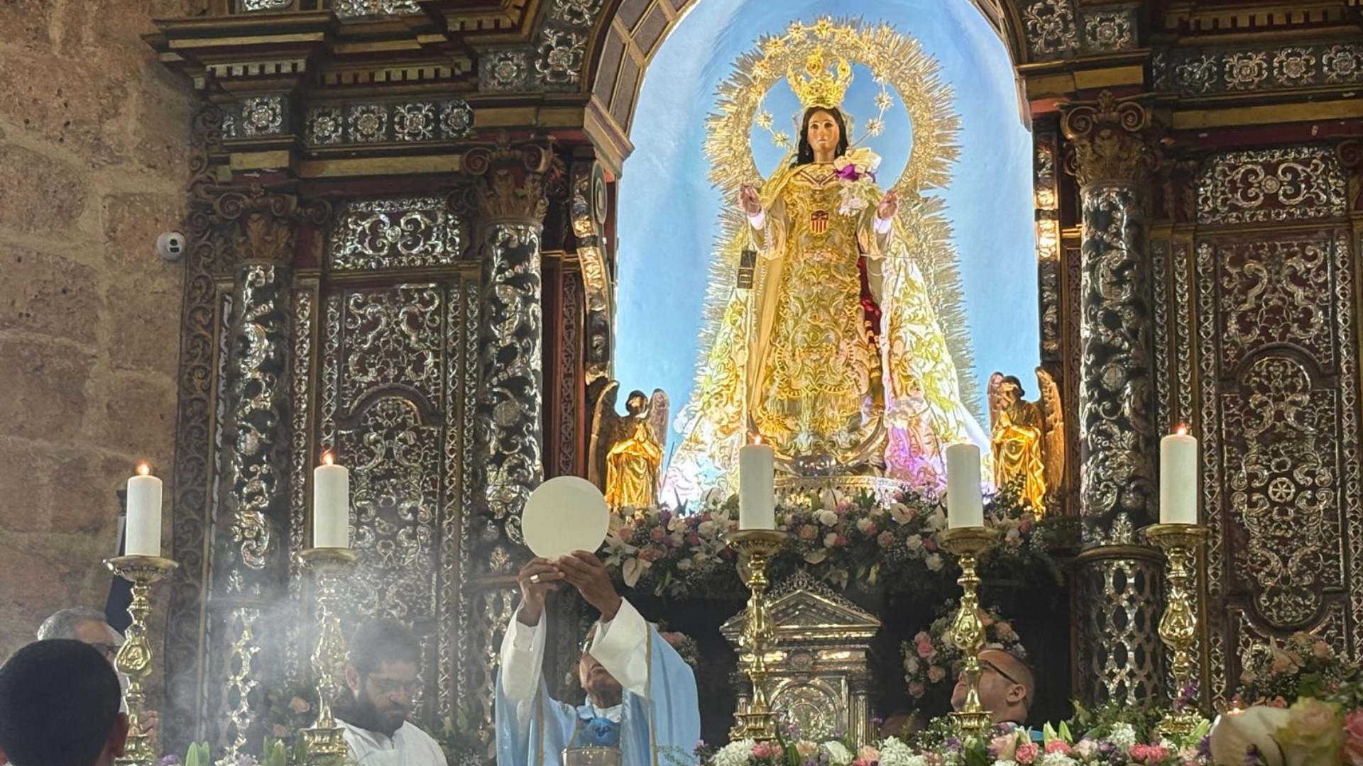 Solemne Eucaristía a Nuestra Señora de las Mercedes, patrona del pueblo dominicano.