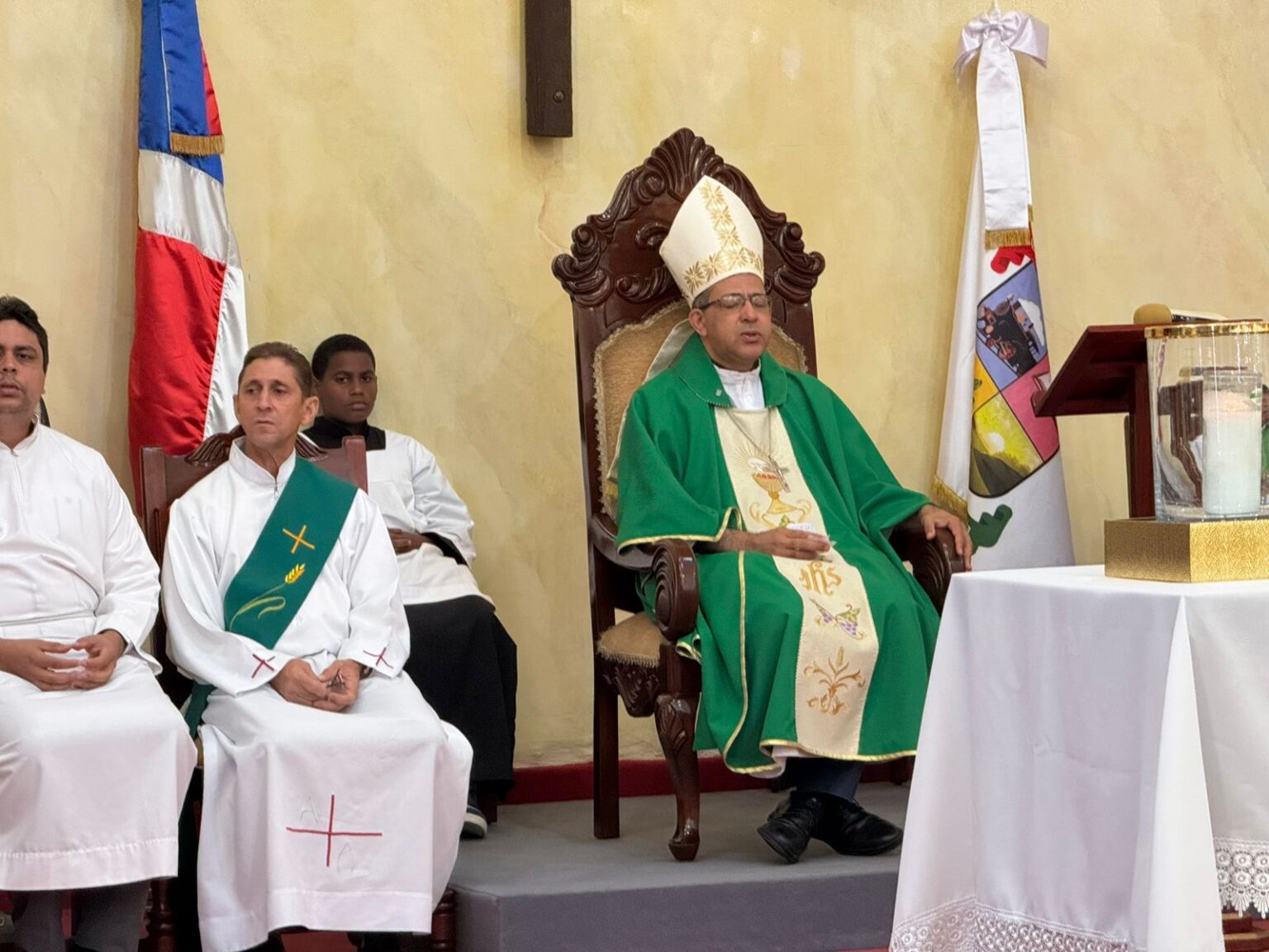 El poder no es para pisotear, imponer, o dominar, es una oportunidad para Servir y es el instrumento más grande.